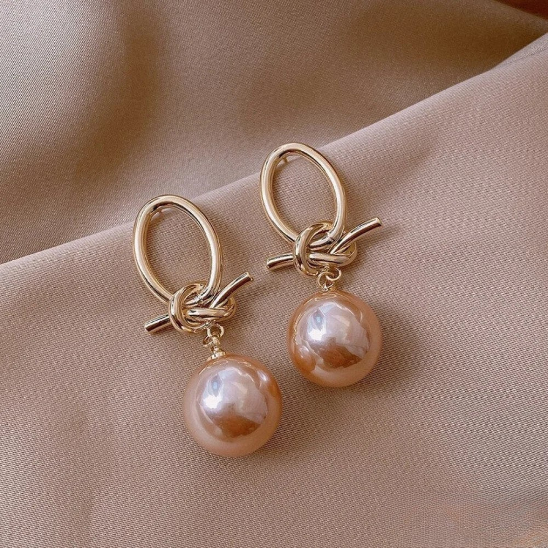 Boucles d’oreilles pendantes intemporelles avec perles