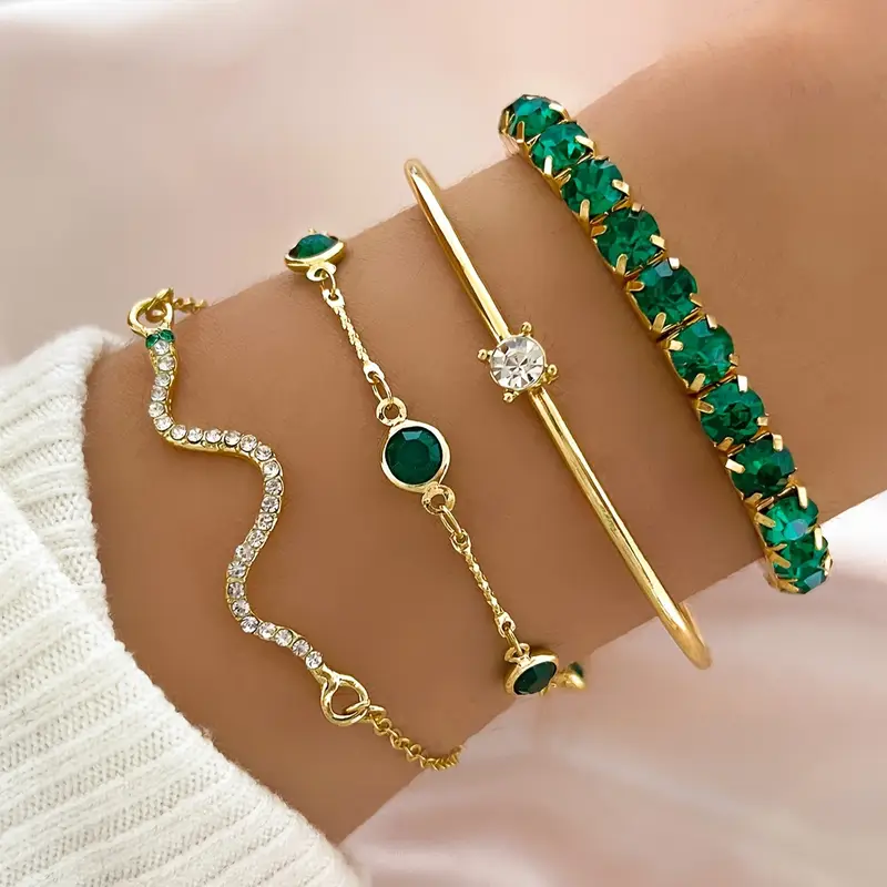 Ensemble de bracelets vintage avec zircon vert